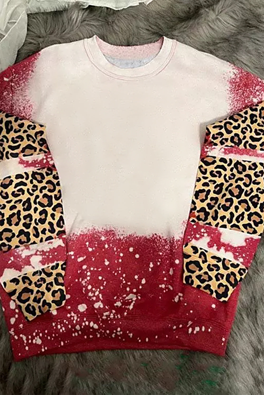 Leopard Round Neck Long Sleeve T-Shirt